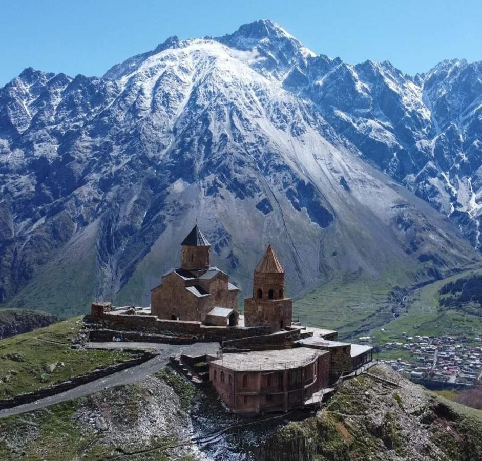 מלון Crystal Kazbegi מראה חיצוני תמונה